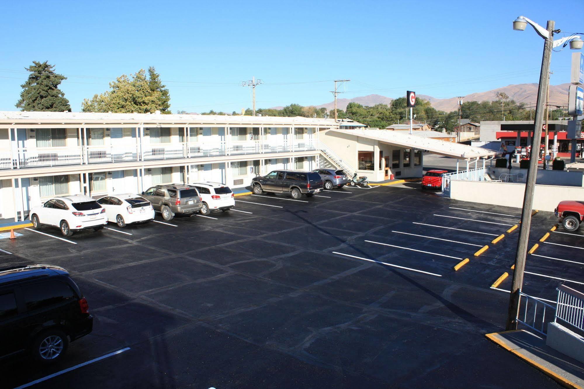 Winnemucca Holiday Motel Ngoại thất bức ảnh